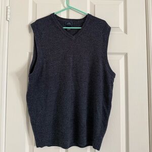 Classic V-Neck Sweater Vest - Navy